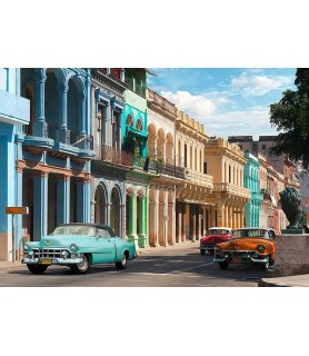 Avenida in Havana, Cuba -...