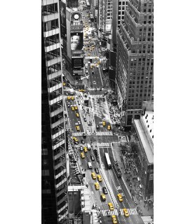 Yellow taxi in Times Square, NYC - Michel Setboun